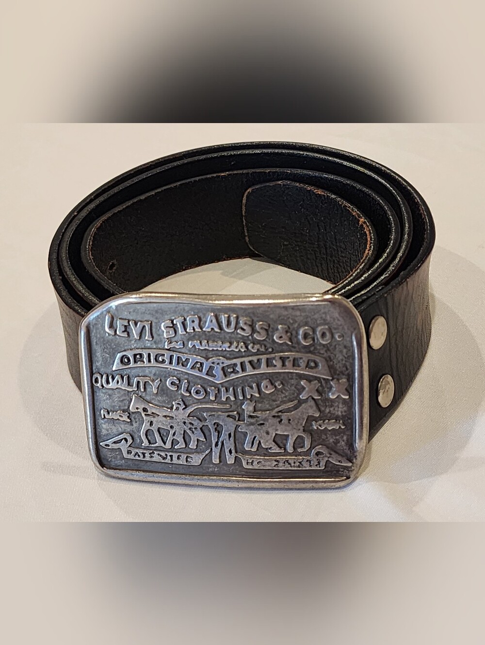 Levi's Black Leather Belt with Signature Metal Buckle Removable